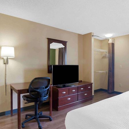 Extended Stay America Suites - Secaucus - Meadowlands Экстерьер фото