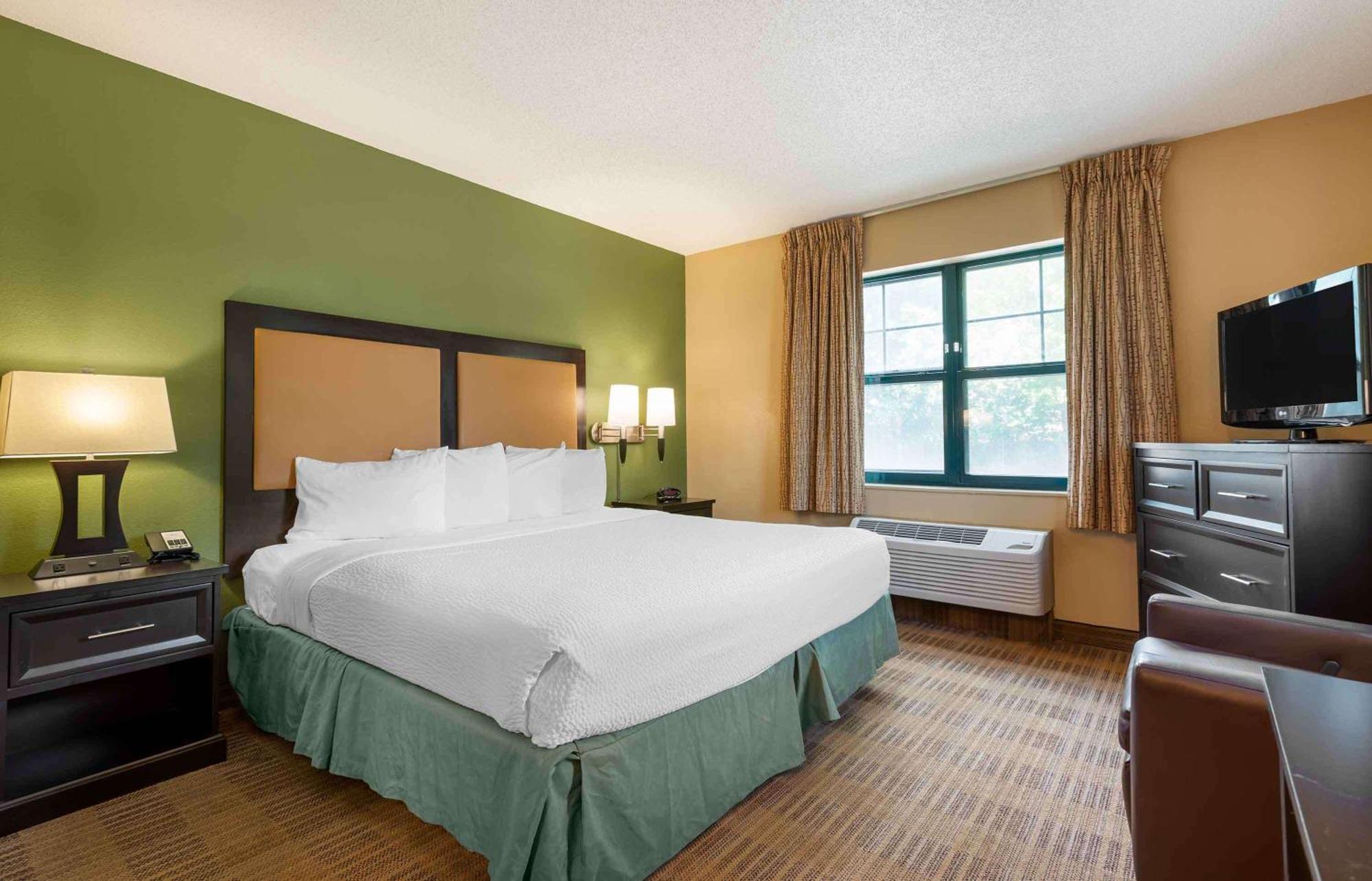 Extended Stay America Suites - Secaucus - Meadowlands Экстерьер фото